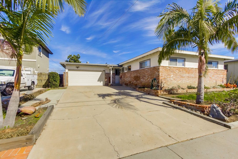 Virtual tour photo 1 of 28 for 8080 Gowdy Ave