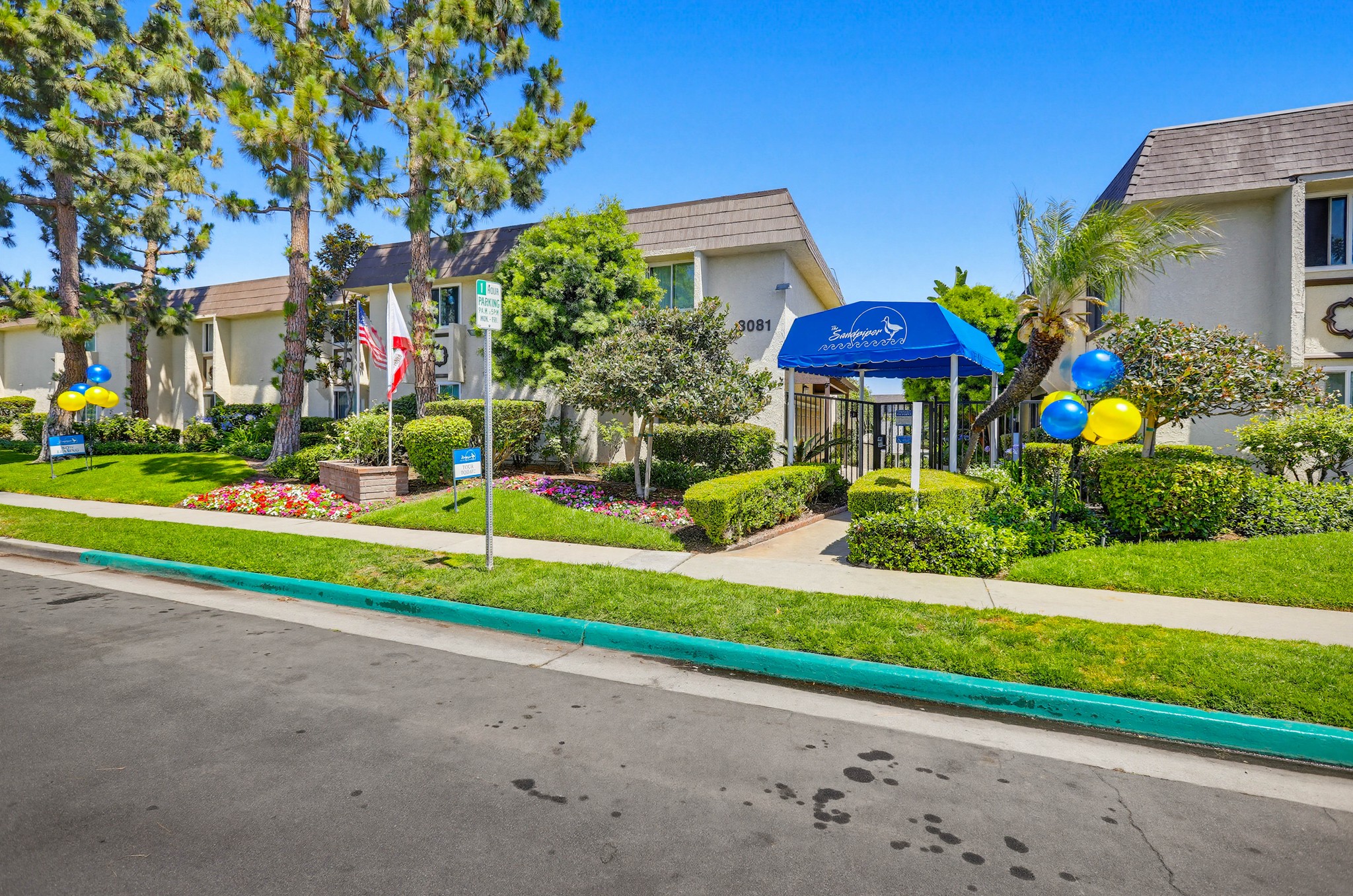 Virtual tour photo 4 of 99 for 8081 Holland Dr