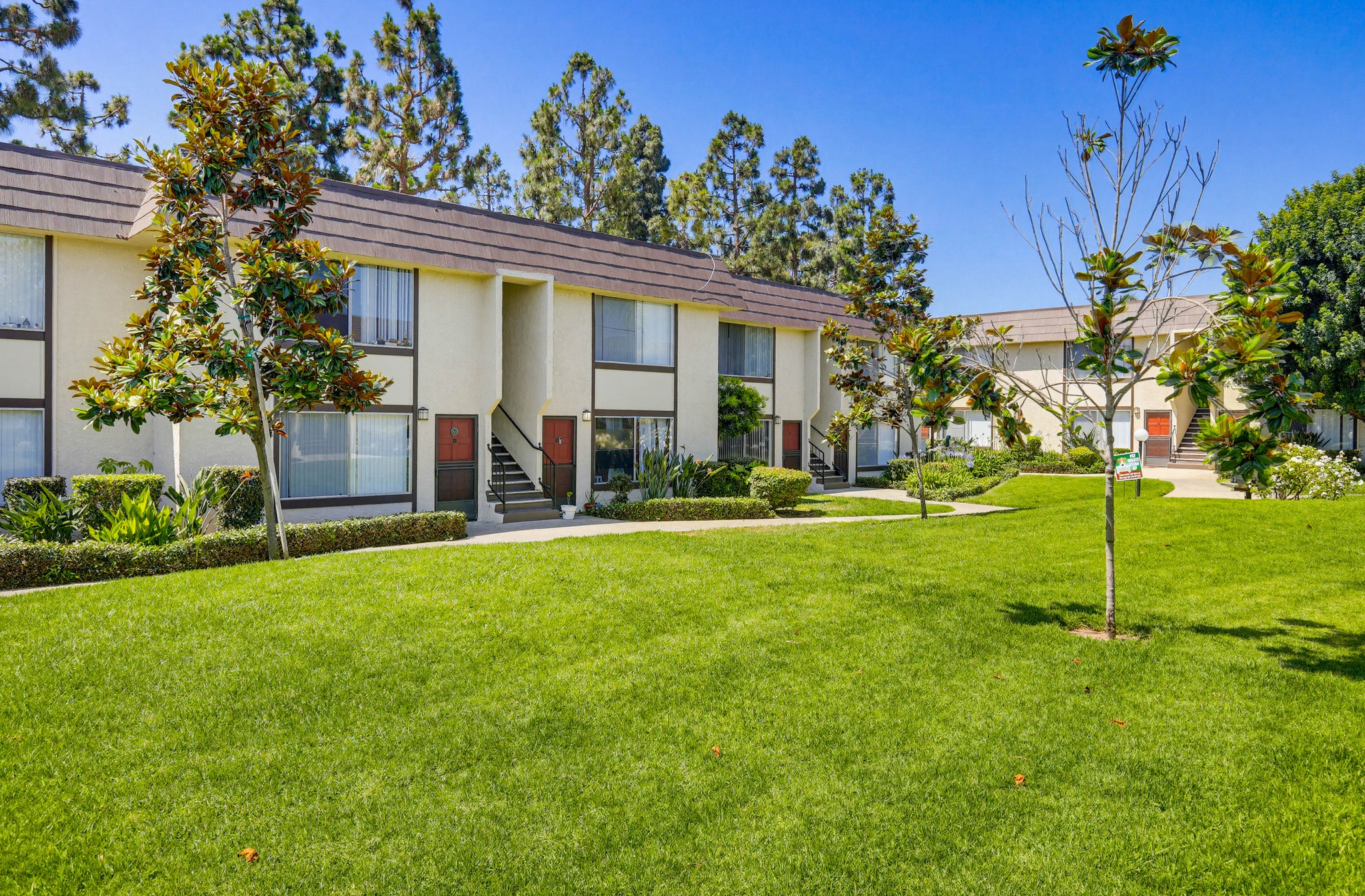 Virtual tour photo 11 of 99 for 8081 Holland Dr