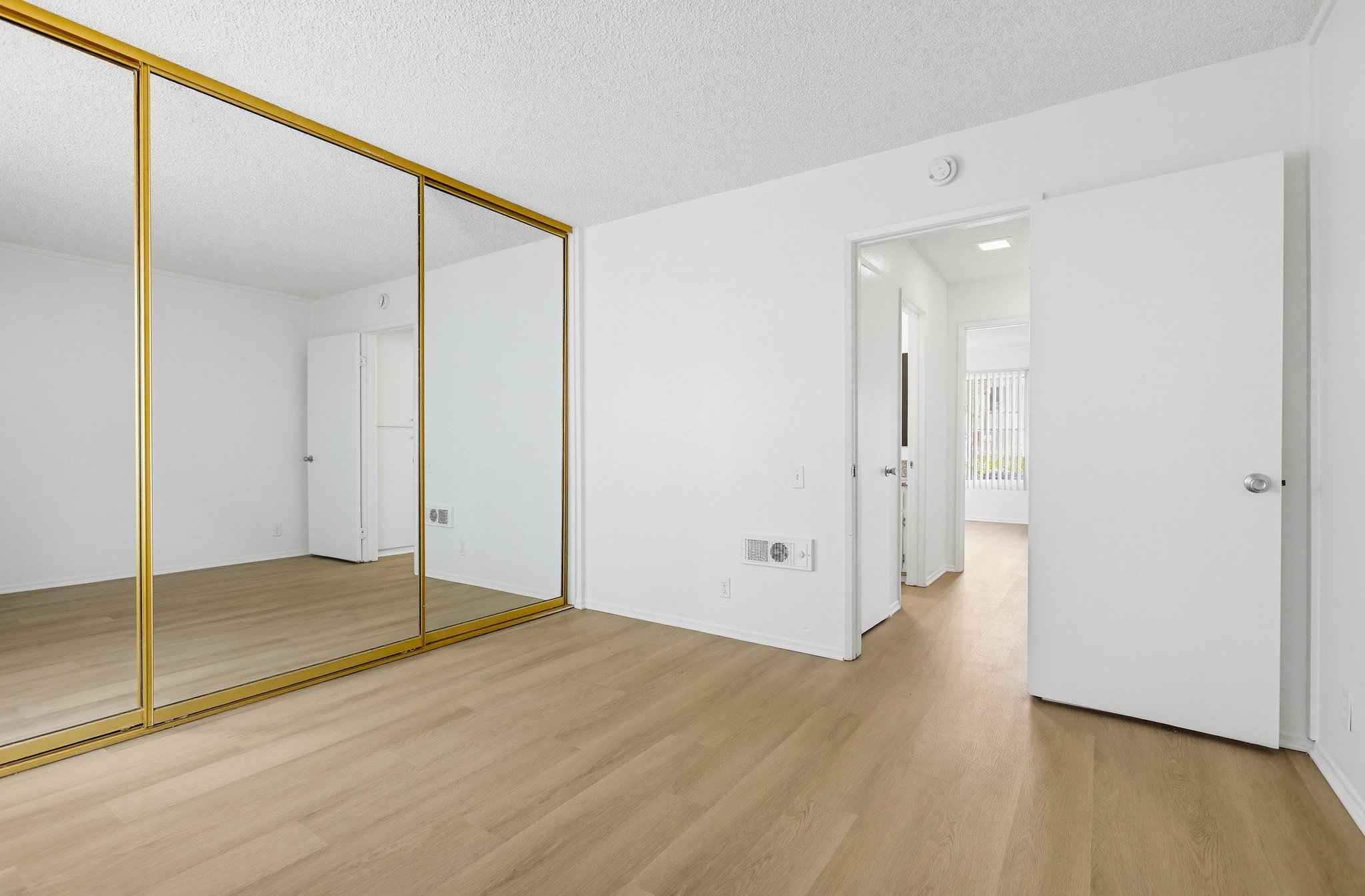 Virtual tour photo 40 of 99 for 8081 Holland Dr