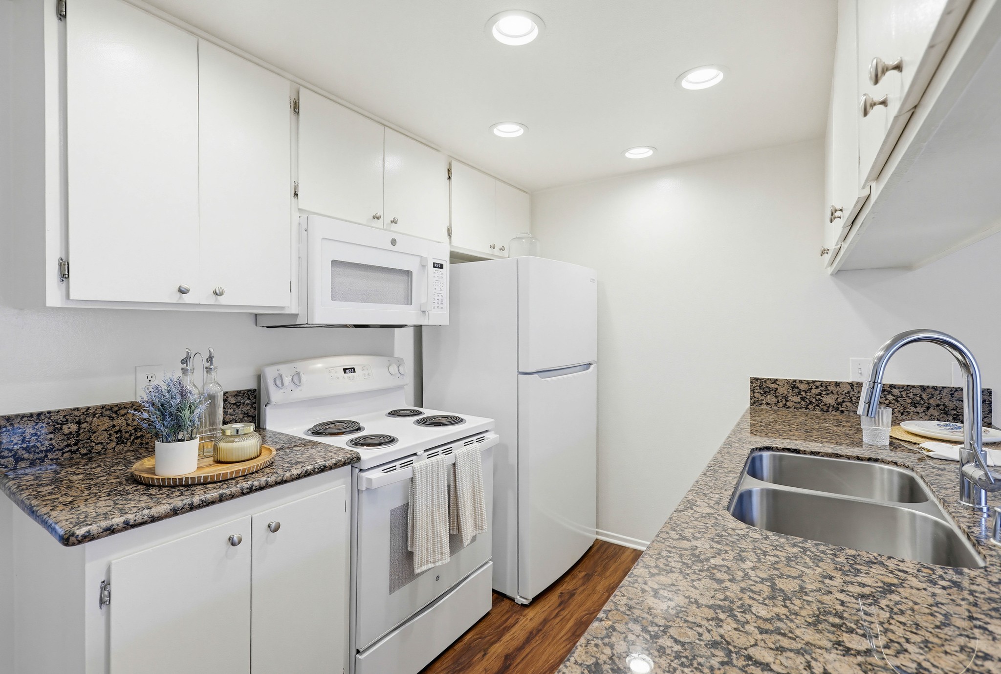 Virtual tour photo 52 of 99 for 8081 Holland Dr