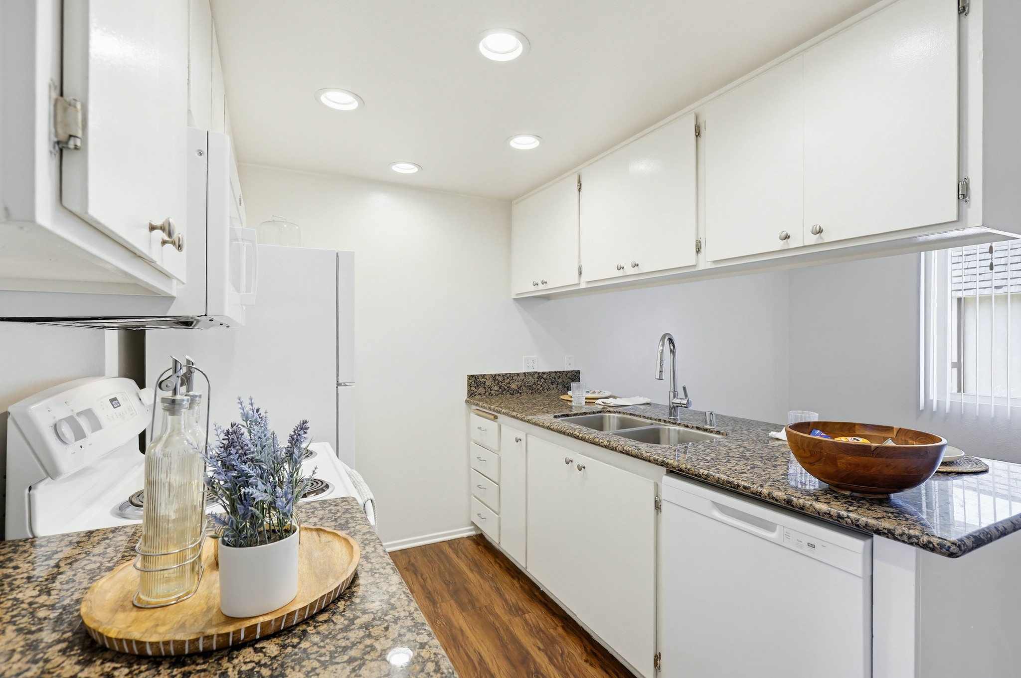 Virtual tour photo 53 of 99 for 8081 Holland Dr