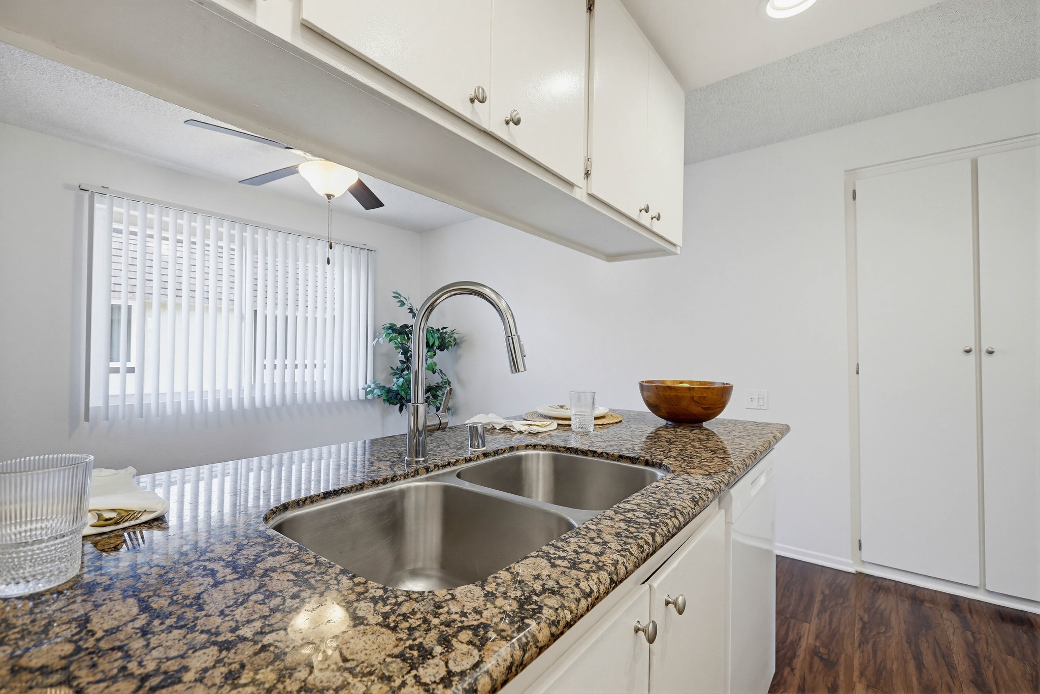 Virtual tour photo 55 of 99 for 8081 Holland Dr
