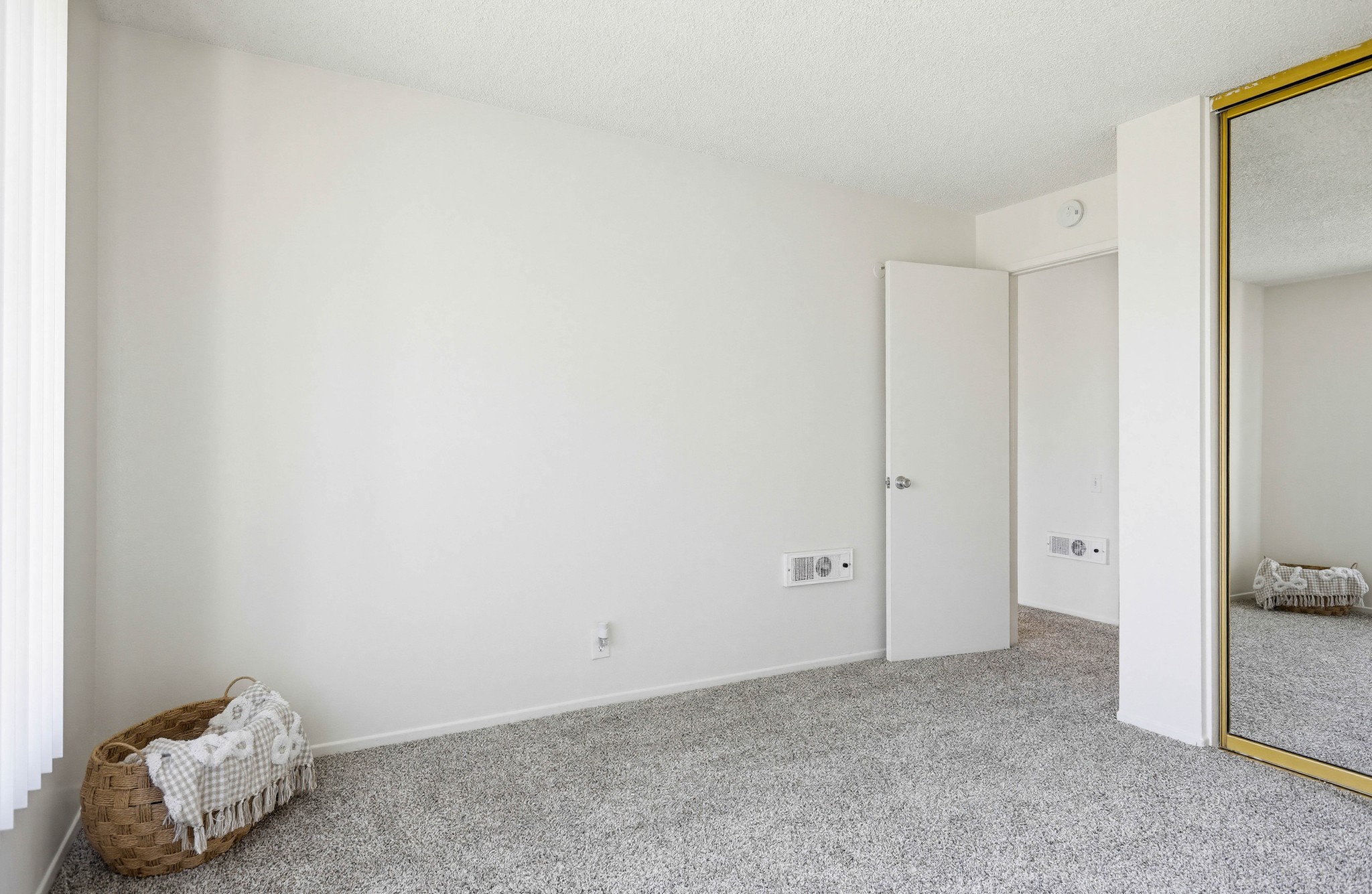 Virtual tour photo 65 of 99 for 8081 Holland Dr