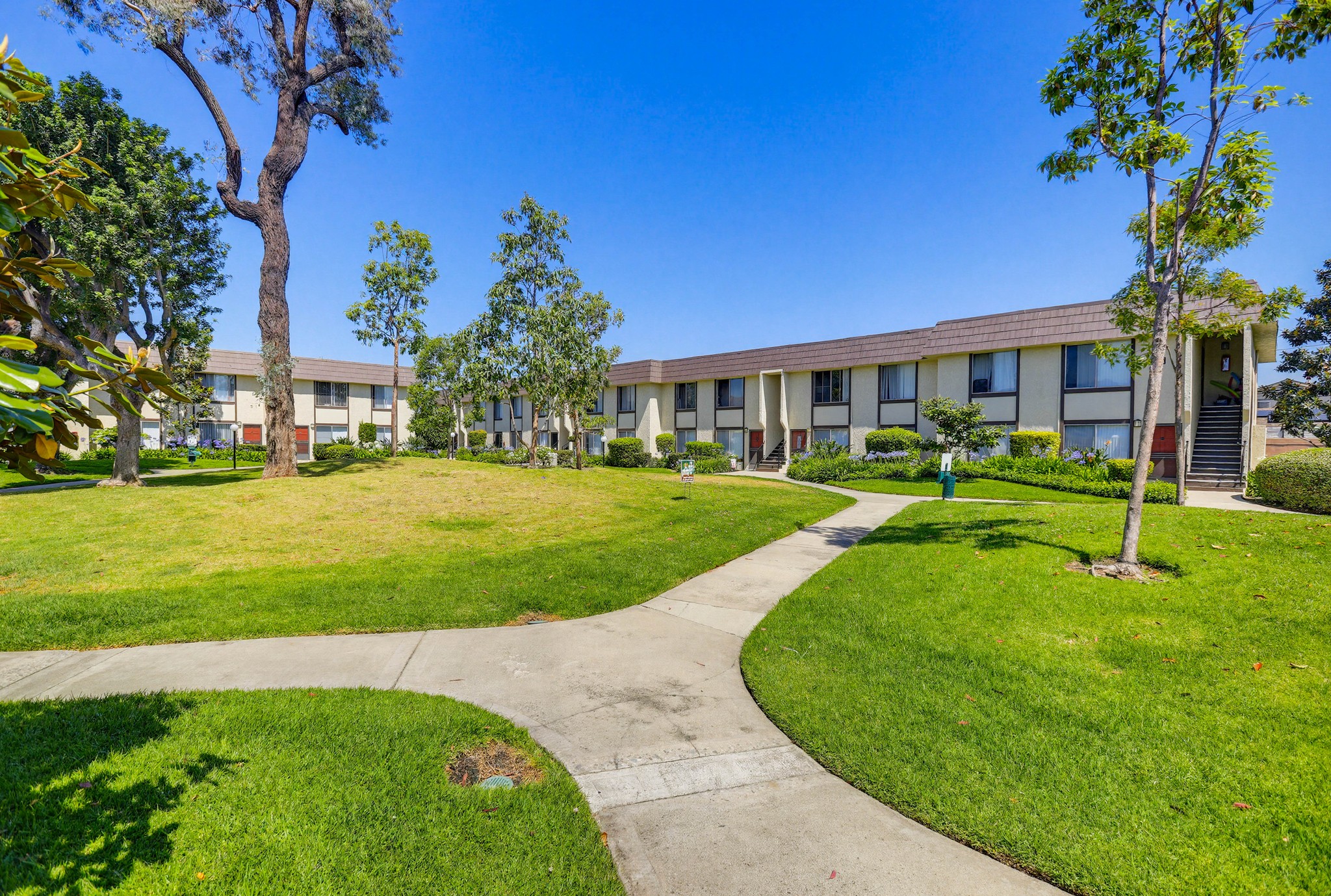 Virtual tour photo 76 of 99 for 8081 Holland Dr