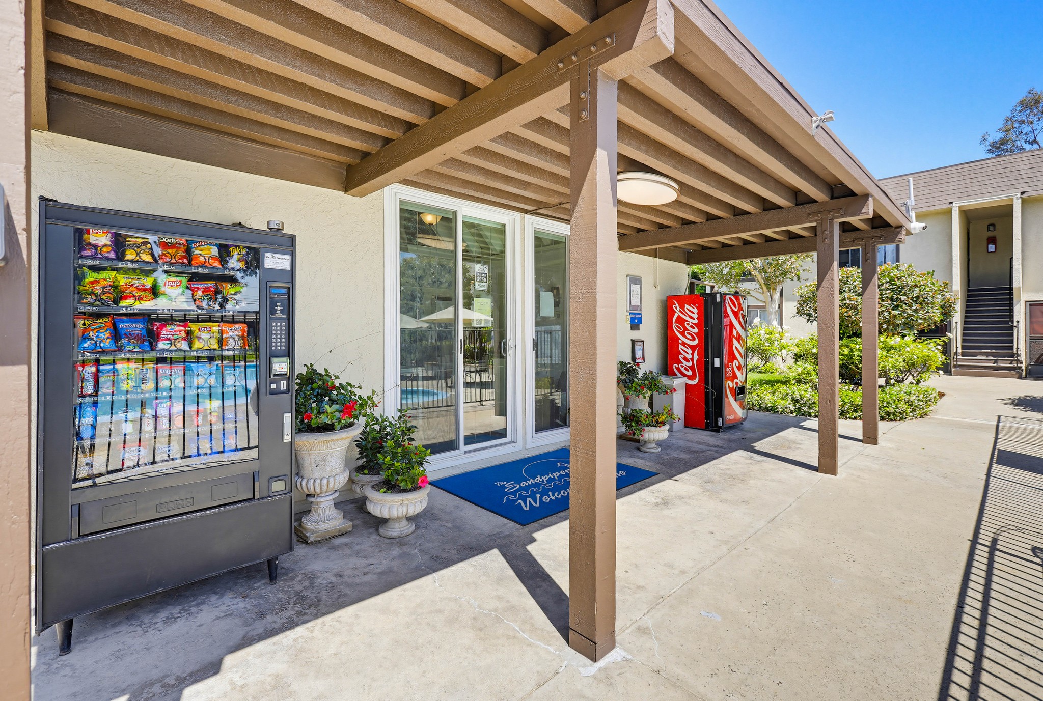 Virtual tour photo 92 of 99 for 8081 Holland Dr