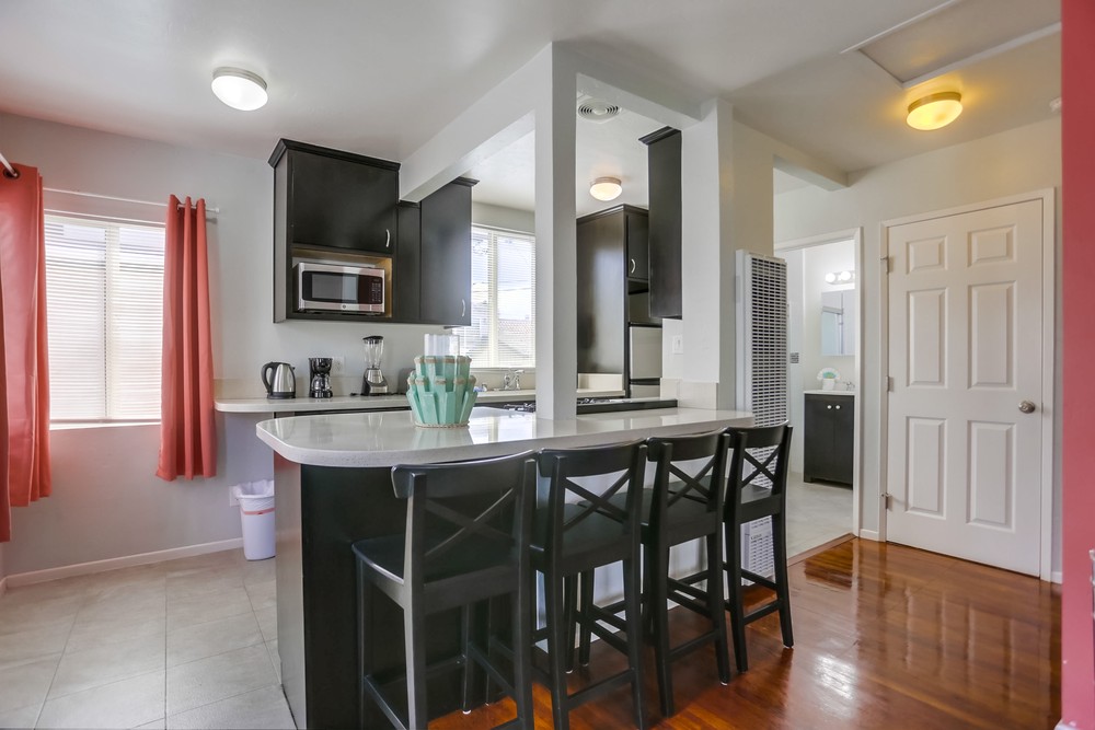 Virtual tour photo 12 of 28 for 809 Manhattan Ct
