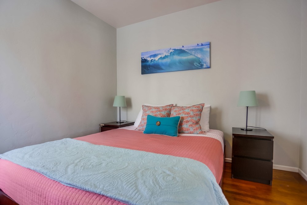 Virtual tour photo 23 of 28 for 809 Manhattan Ct