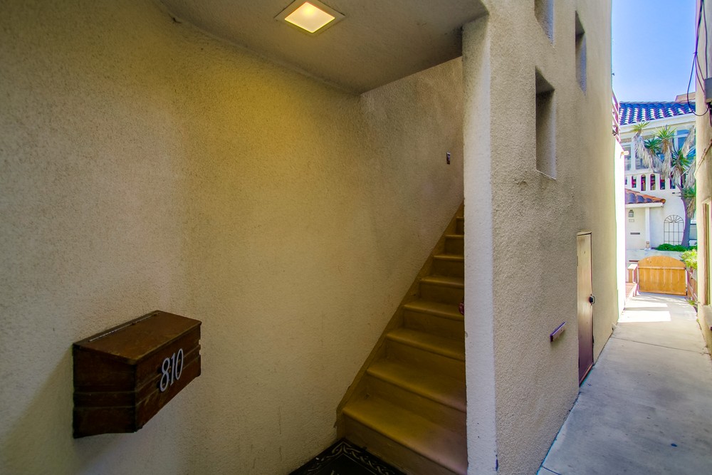 Virtual tour photo 5 of 64 for 810 Deal Ct