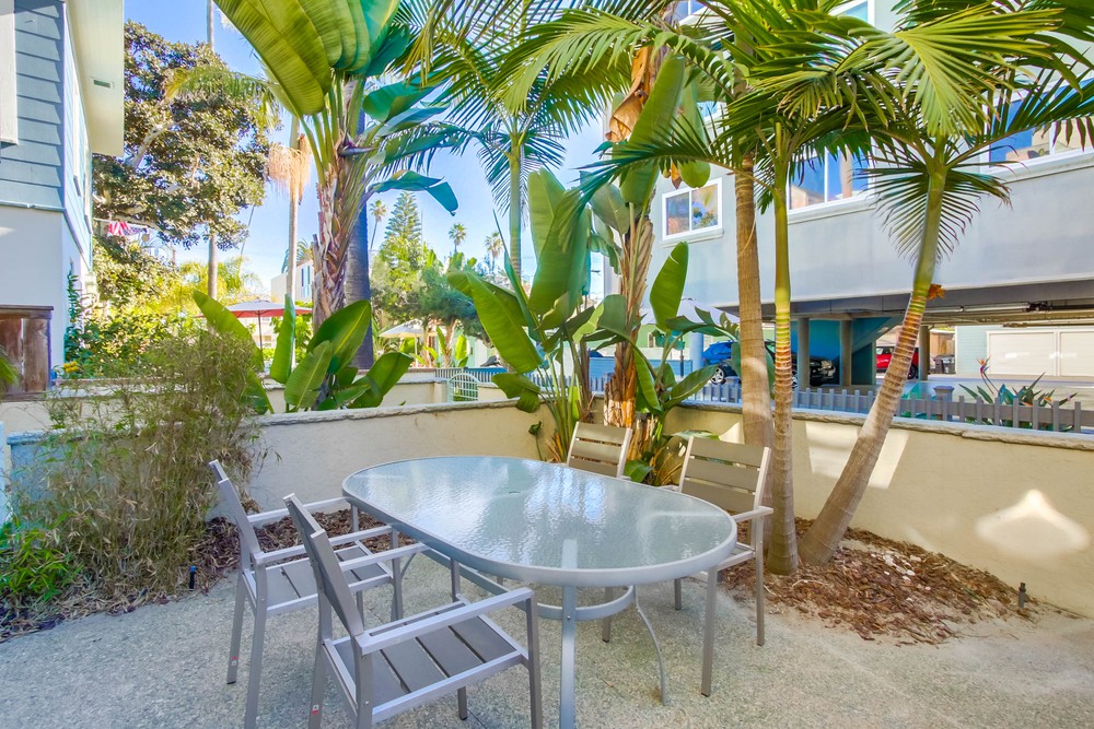 Virtual tour photo 6 of 42 for 810 Ensenada Ct