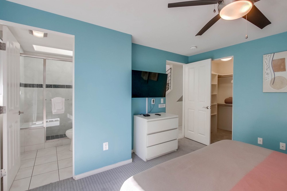 Virtual tour photo 21 of 42 for 810 Ensenada Ct
