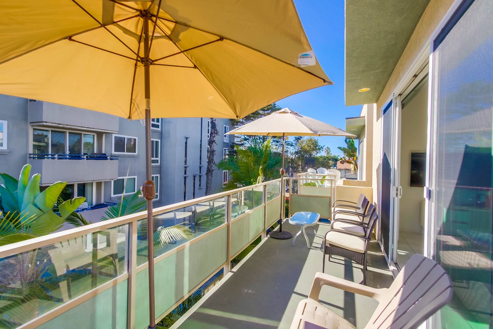 Virtual tour photo 33 of 42 for 810 Ensenada Ct