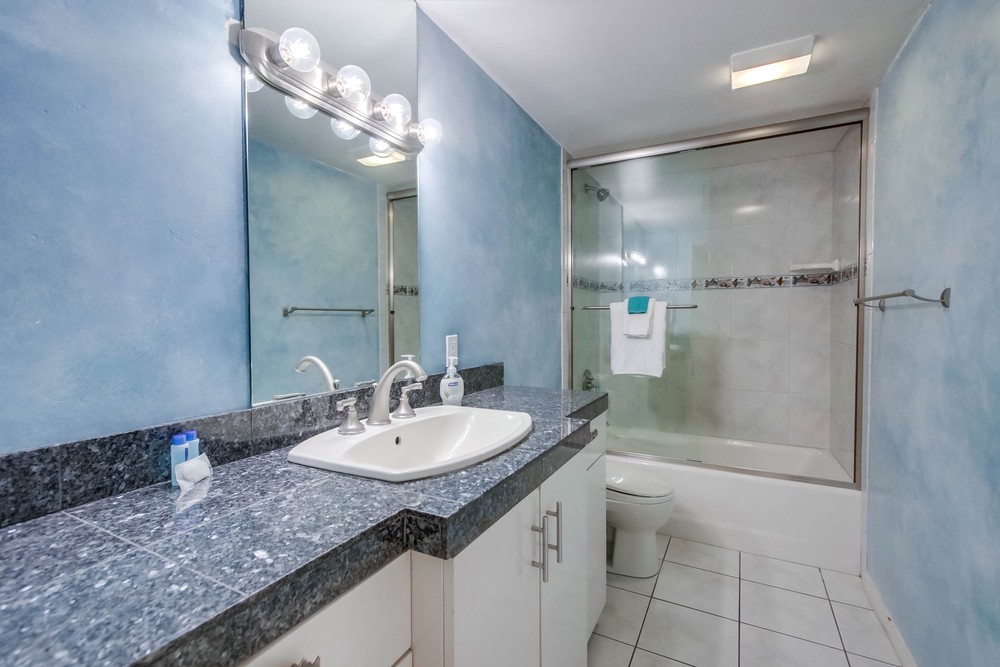 Virtual tour photo 38 of 42 for 810 Ensenada Ct