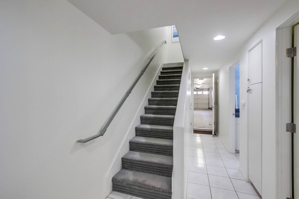 Virtual tour photo 39 of 42 for 810 Ensenada Ct