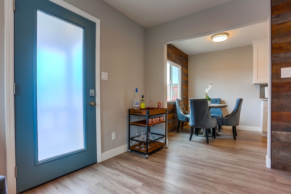 Virtual tour photo 9 of 27 for 810 Island Ct