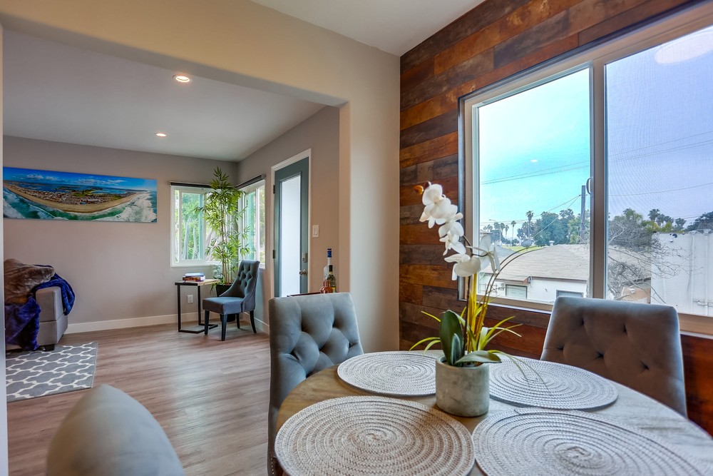 Virtual tour photo 13 of 27 for 810 Island Ct