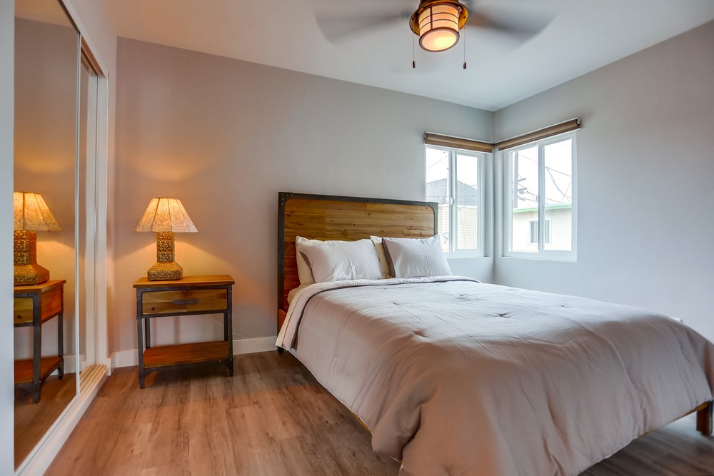 Virtual tour photo 18 of 27 for 810 Island Ct