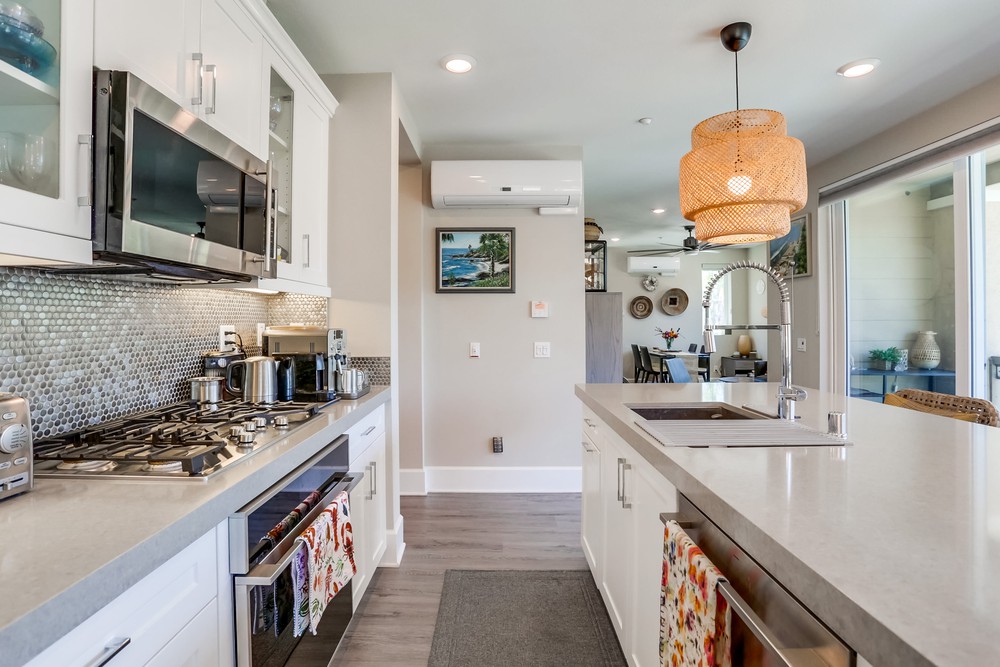 Virtual tour photo 13 of 38 for 810 Santa Barbara Pl