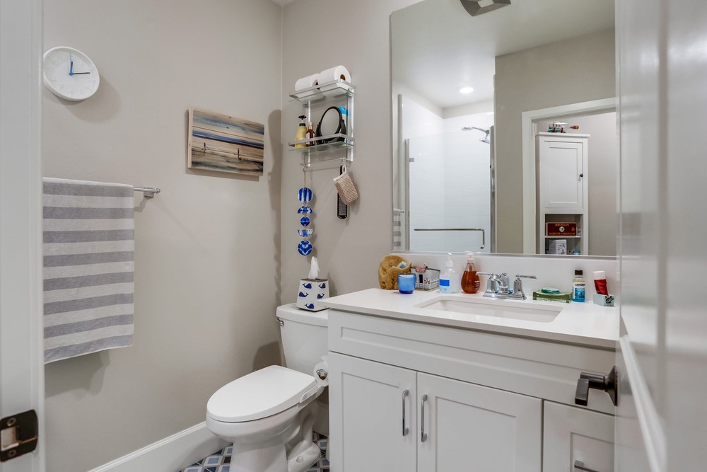 Virtual tour photo 22 of 38 for 810 Santa Barbara Pl