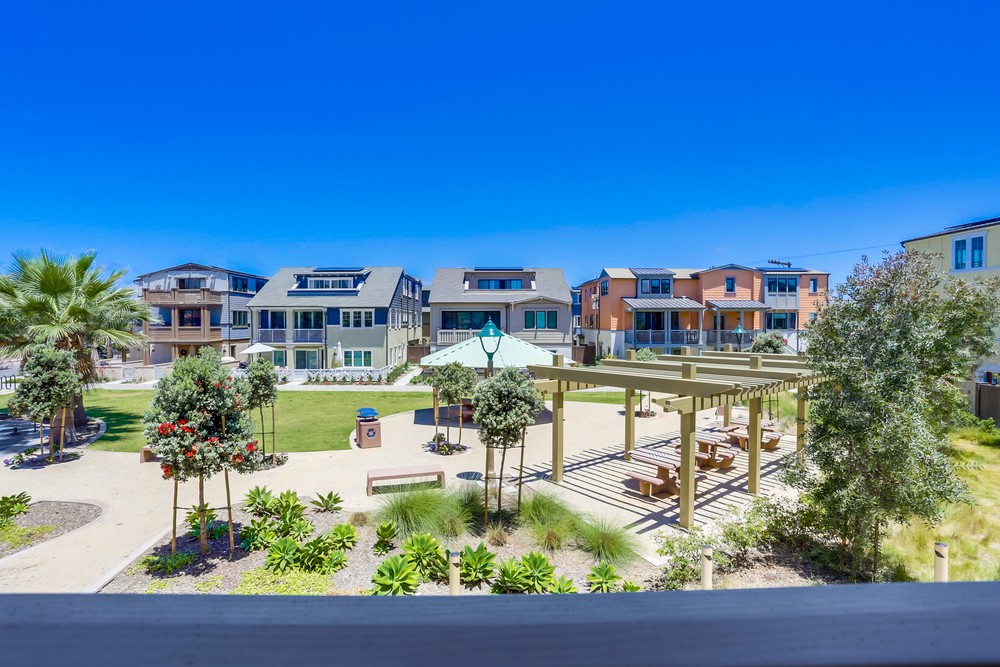 Virtual tour photo 31 of 38 for 810 Santa Barbara Pl