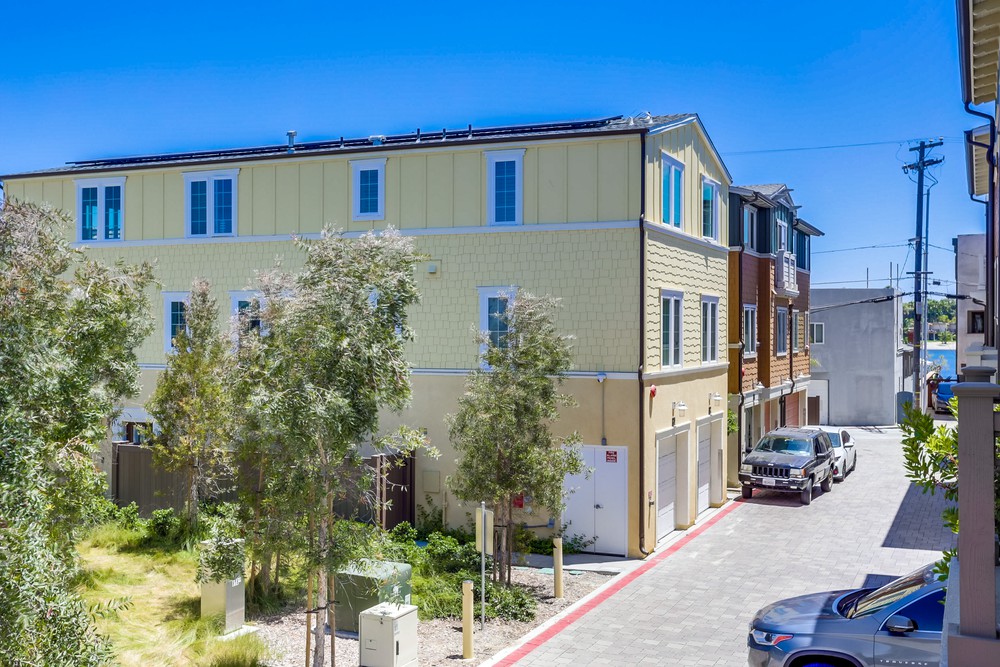 Virtual tour photo 34 of 38 for 810 Santa Barbara Pl