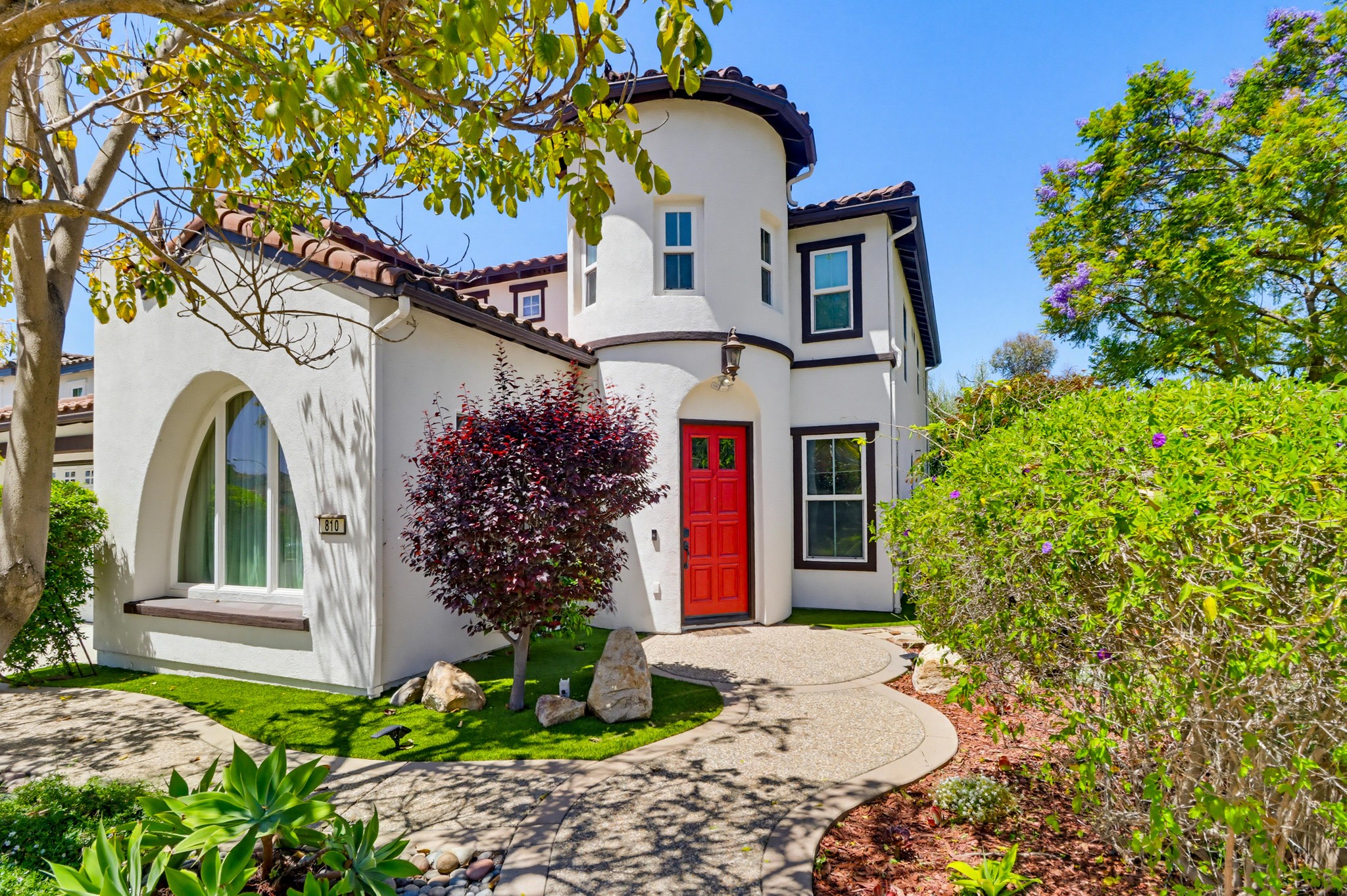 Virtual tour photo 5 of 63 for 810 Scenic Terrace Pl