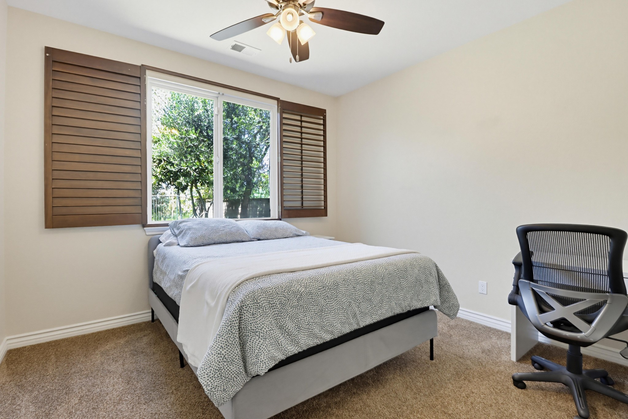 Virtual tour photo 14 of 63 for 810 Scenic Terrace Pl