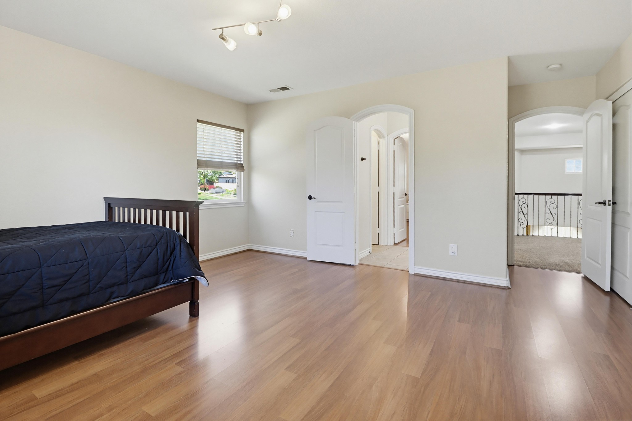 Virtual tour photo 44 of 63 for 810 Scenic Terrace Pl