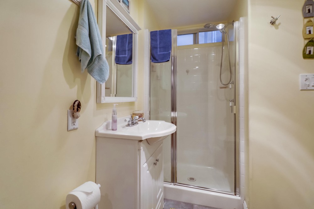 Virtual tour photo 30 of 42 for 810 Vanitie Ct