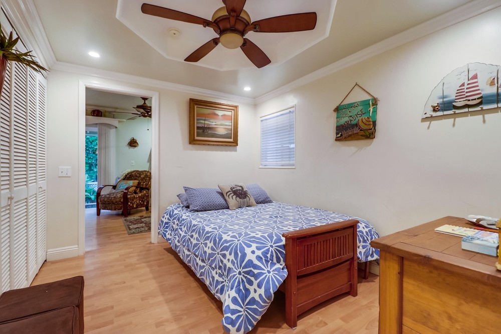 Virtual tour photo 35 of 42 for 810 Vanitie Ct
