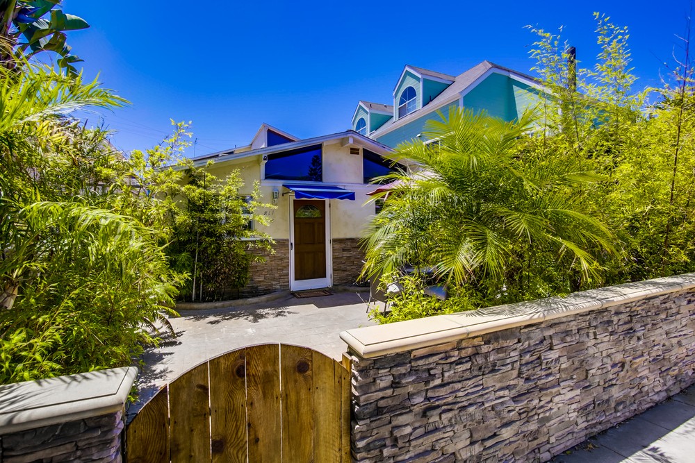 Virtual tour photo 5 of 46 for 811 Cohasset Ct