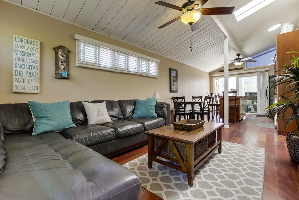 Virtual tour photo 12 of 46 for 811 Cohasset Ct