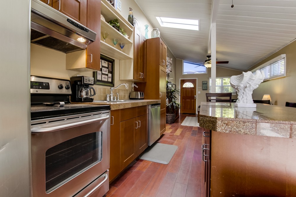 Virtual tour photo 18 of 46 for 811 Cohasset Ct