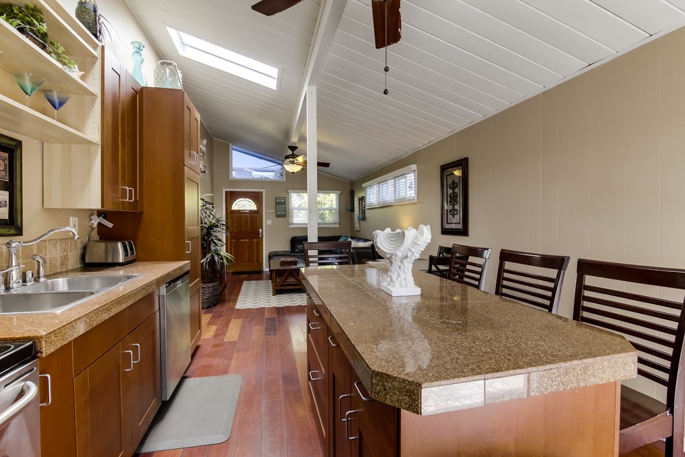 Virtual tour photo 19 of 46 for 811 Cohasset Ct