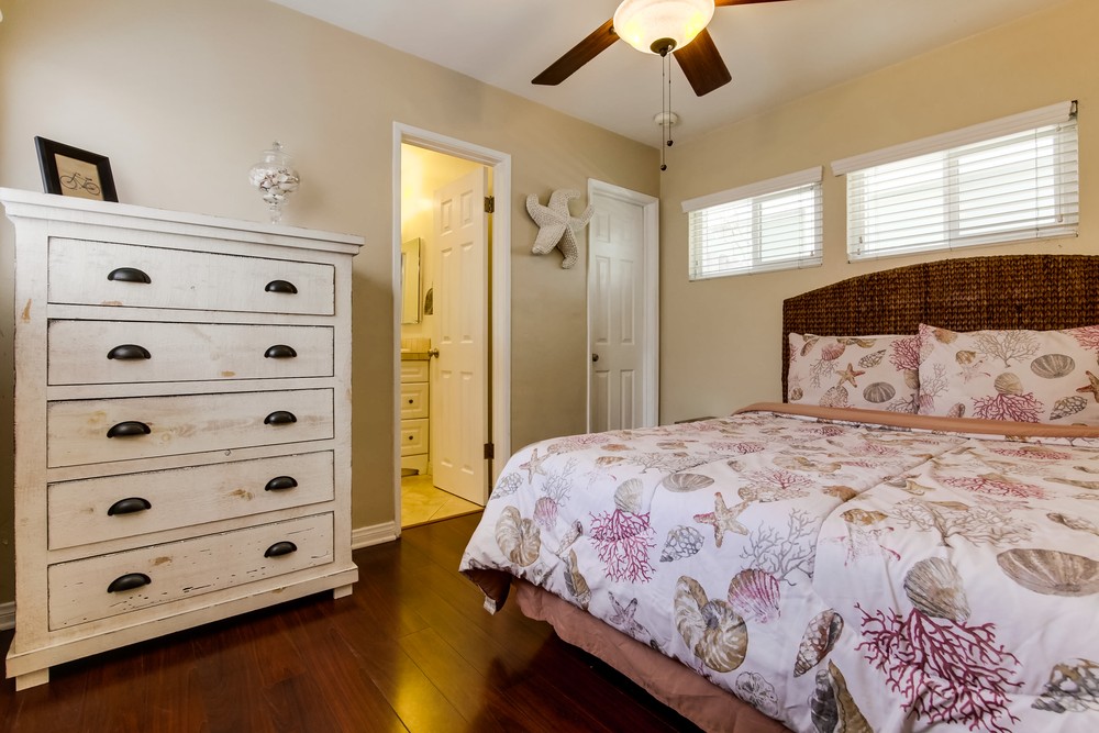 Virtual tour photo 25 of 46 for 811 Cohasset Ct
