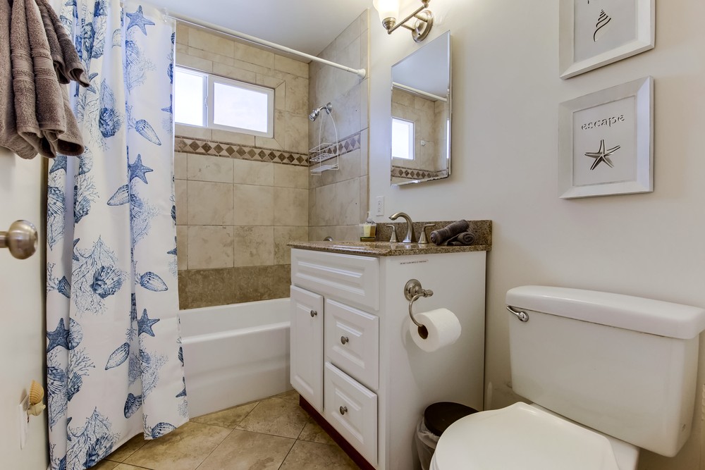 Virtual tour photo 32 of 46 for 811 Cohasset Ct