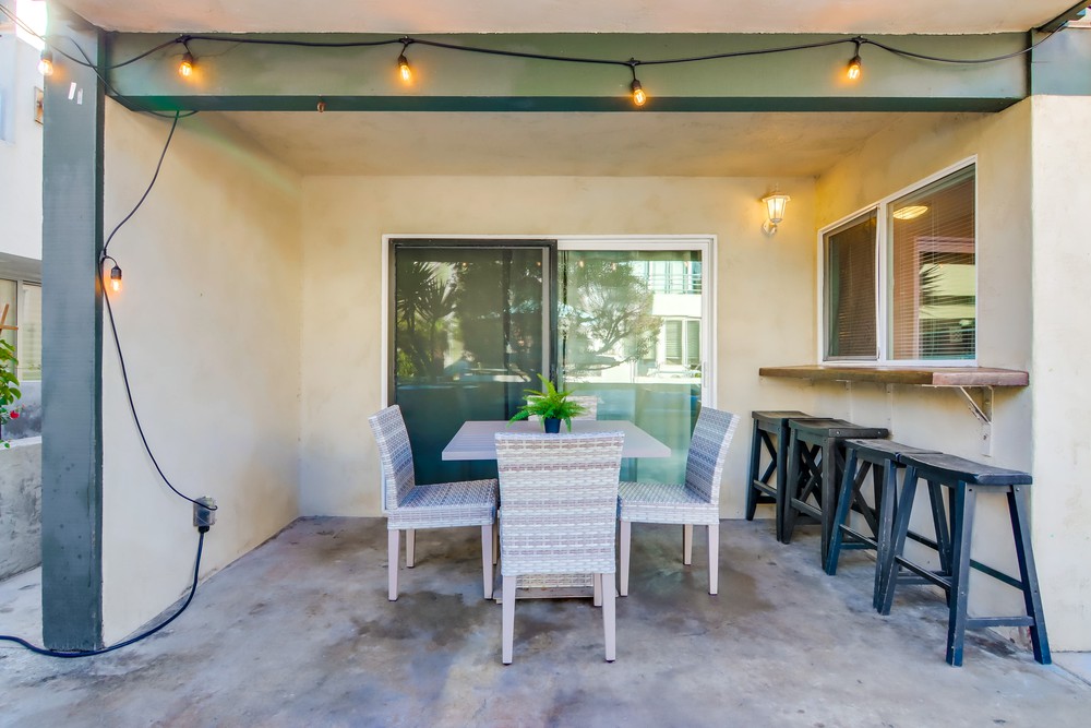 Virtual tour photo 13 of 45 for 811 Manhattan Ct