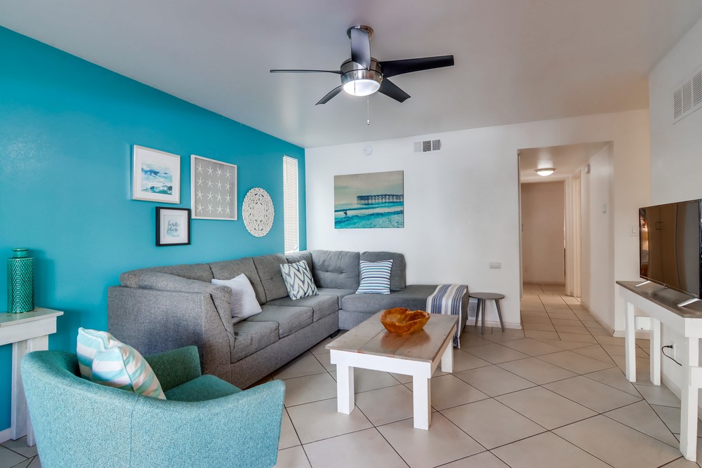 Virtual tour photo 23 of 45 for 811 Manhattan Ct