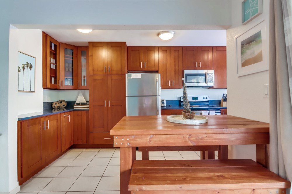 Virtual tour photo 26 of 45 for 811 Manhattan Ct