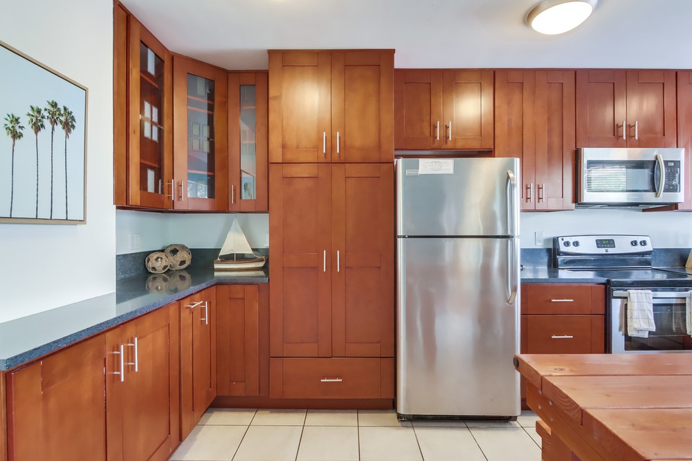 Virtual tour photo 31 of 45 for 811 Manhattan Ct