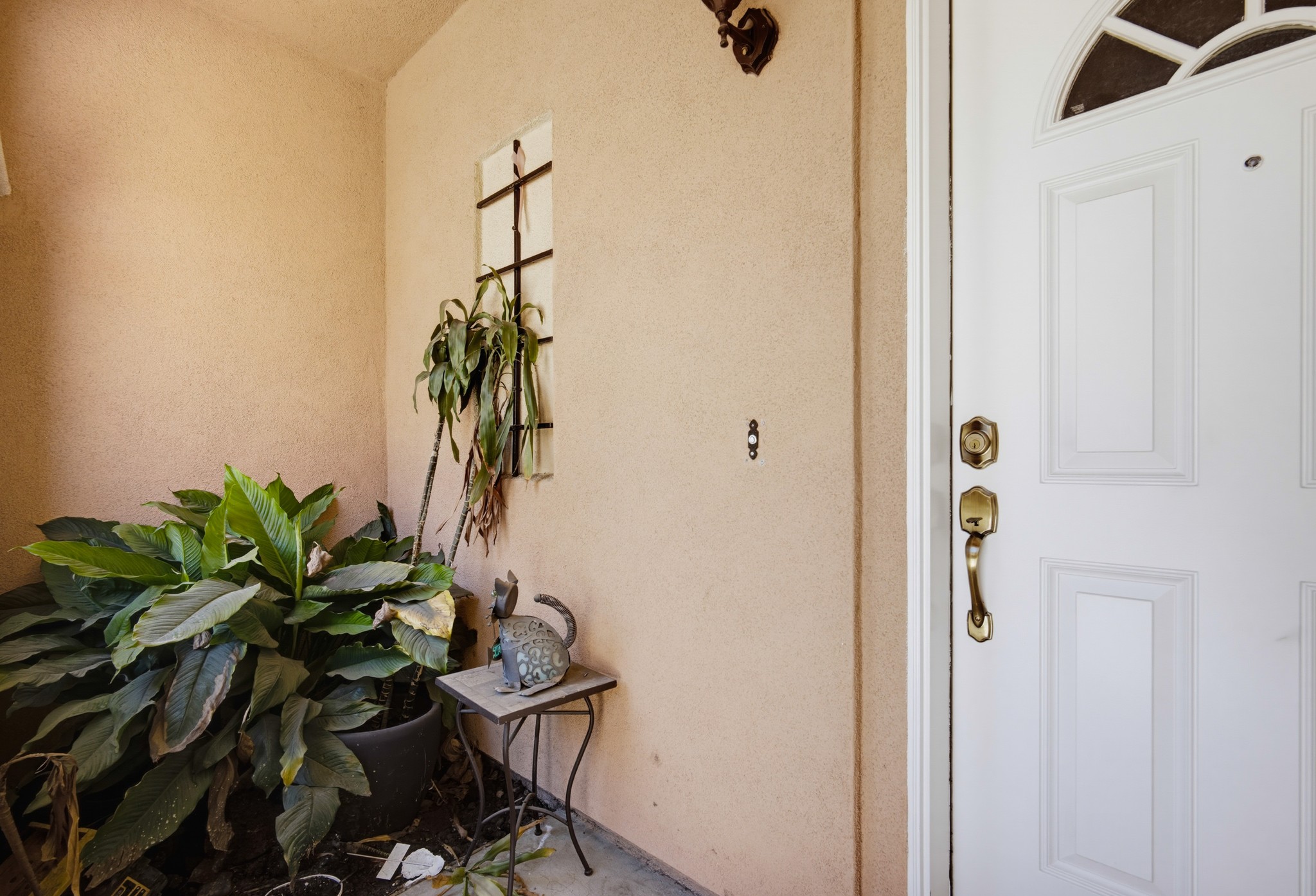 Virtual tour photo 6 of 45 for 811 N Turner Ave Unit 10