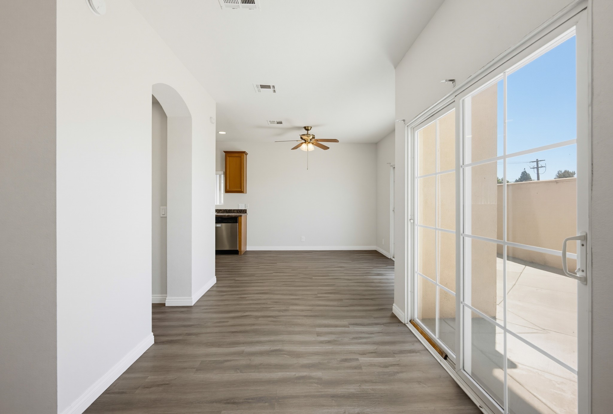 Virtual tour photo 12 of 45 for 811 N Turner Ave Unit 10