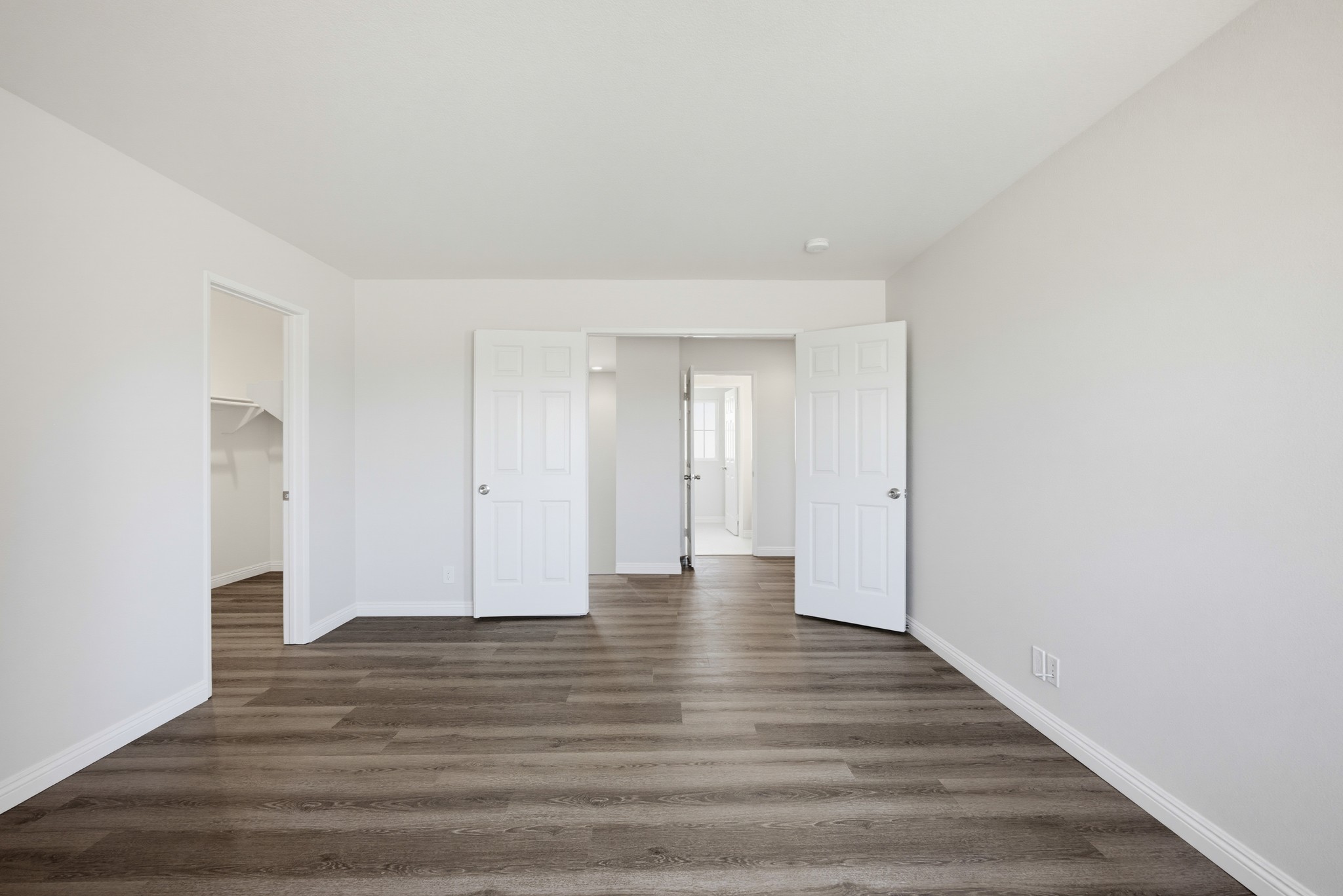 Virtual tour photo 26 of 45 for 811 N Turner Ave Unit 10