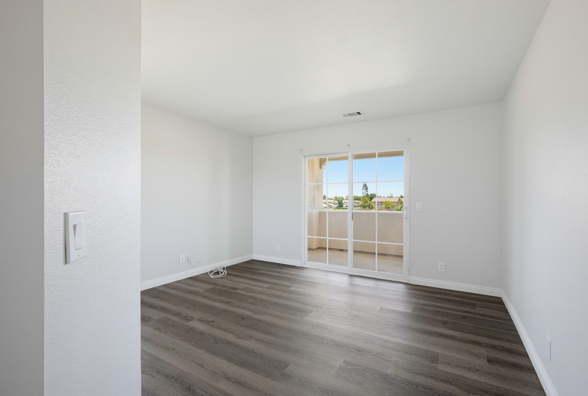 Virtual tour photo 31 of 45 for 811 N Turner Ave Unit 10