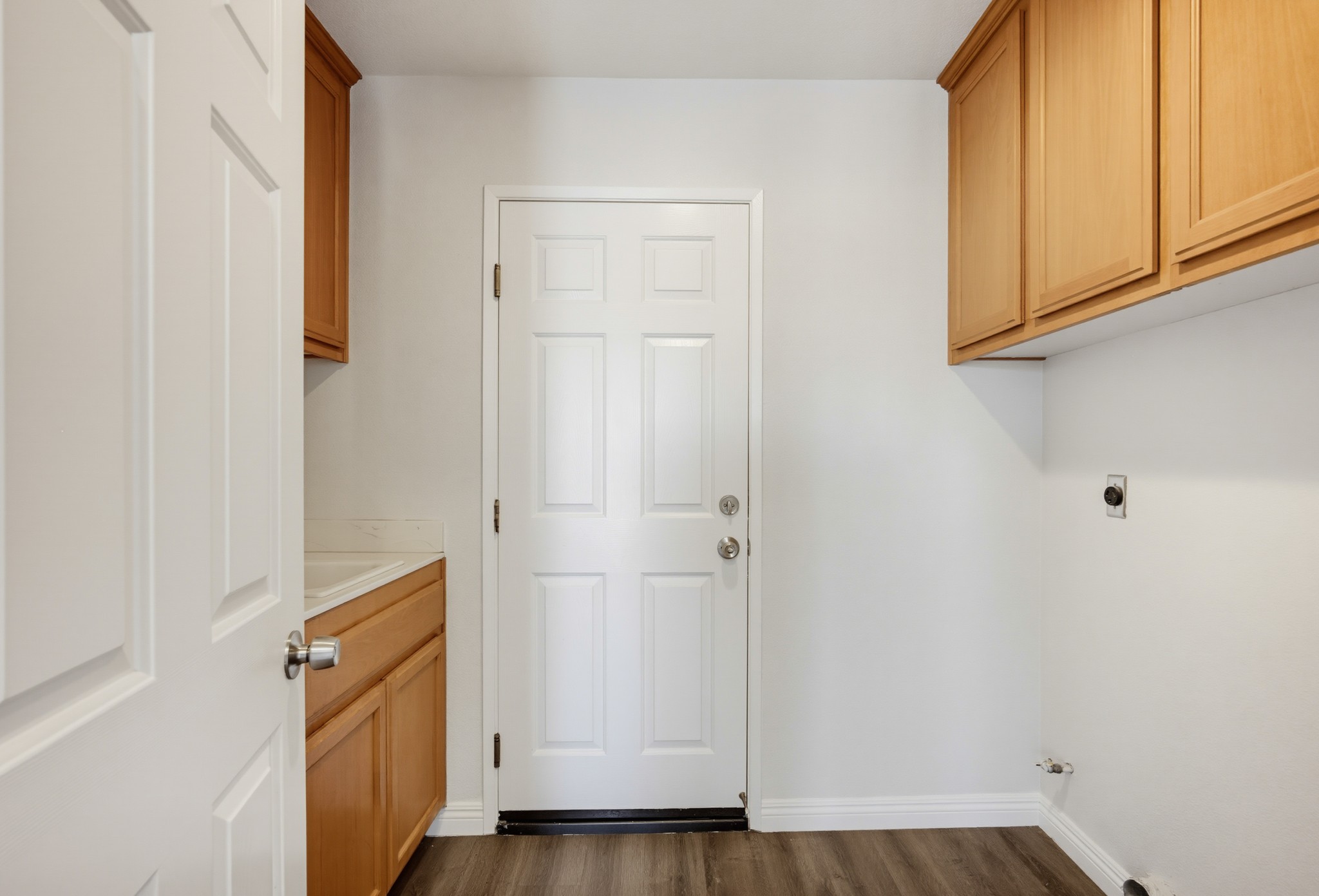 Virtual tour photo 37 of 45 for 811 N Turner Ave Unit 10