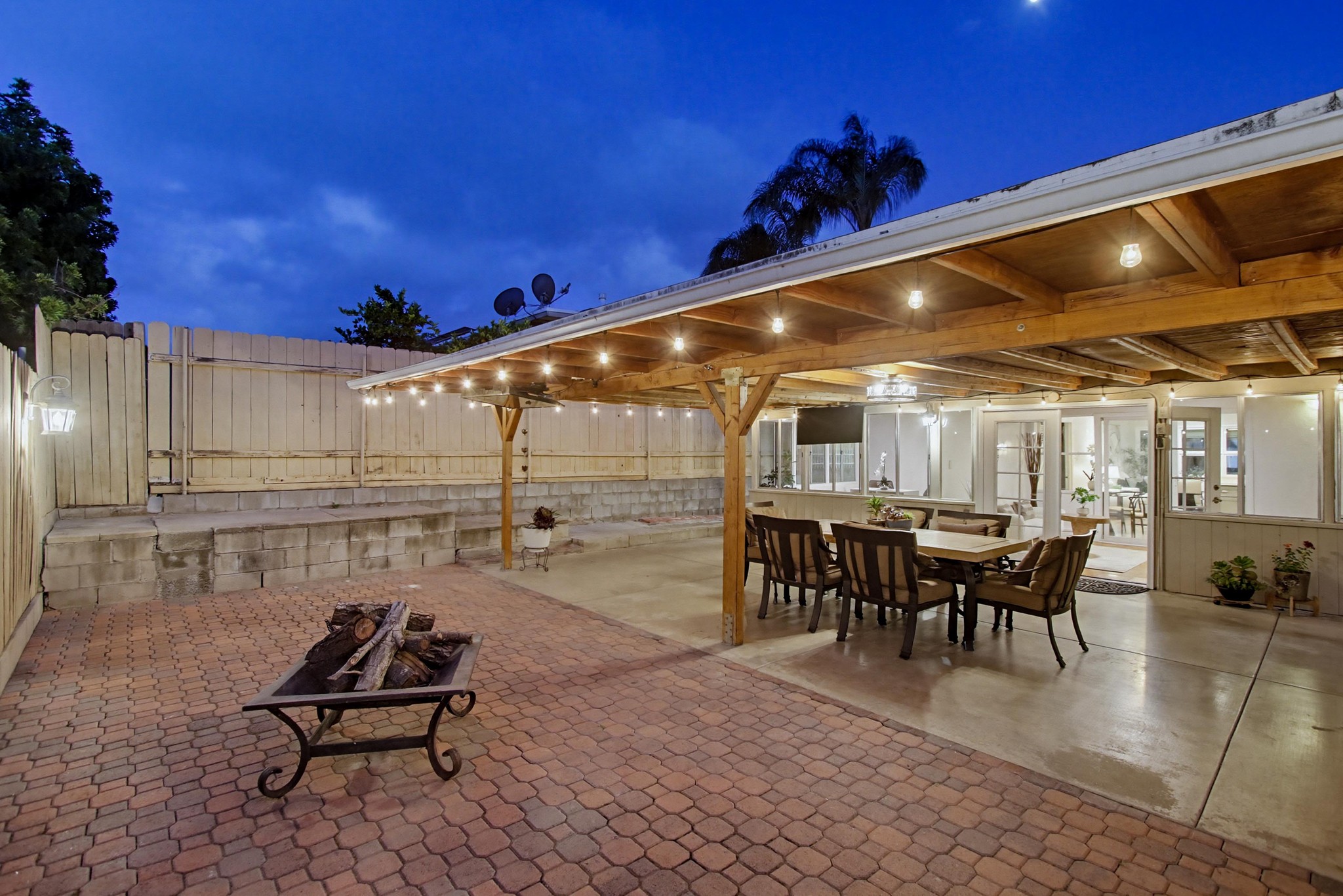 Virtual tour photo 11 of 60 for 8114 Solana St
