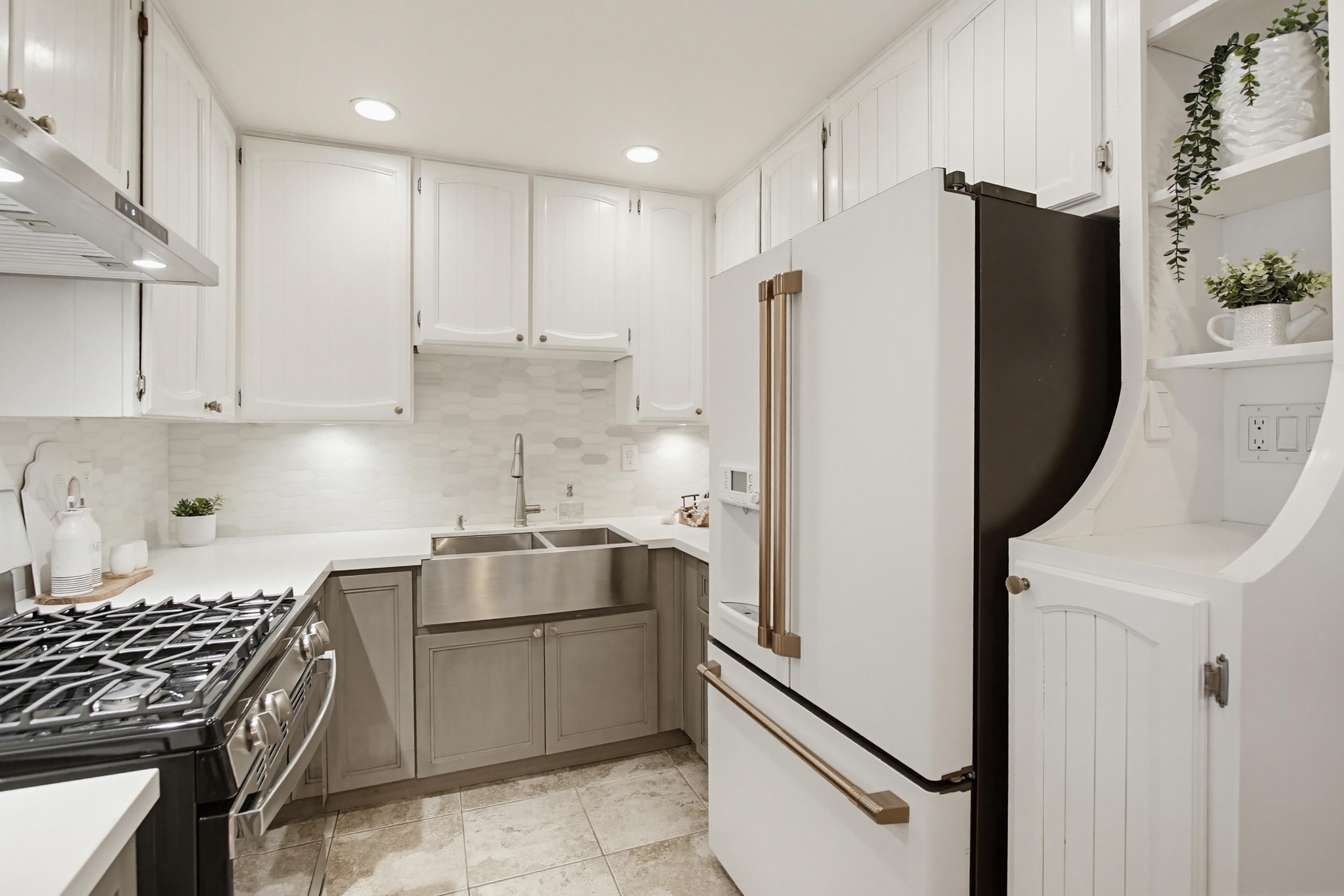 Virtual tour photo 22 of 60 for 8114 Solana St