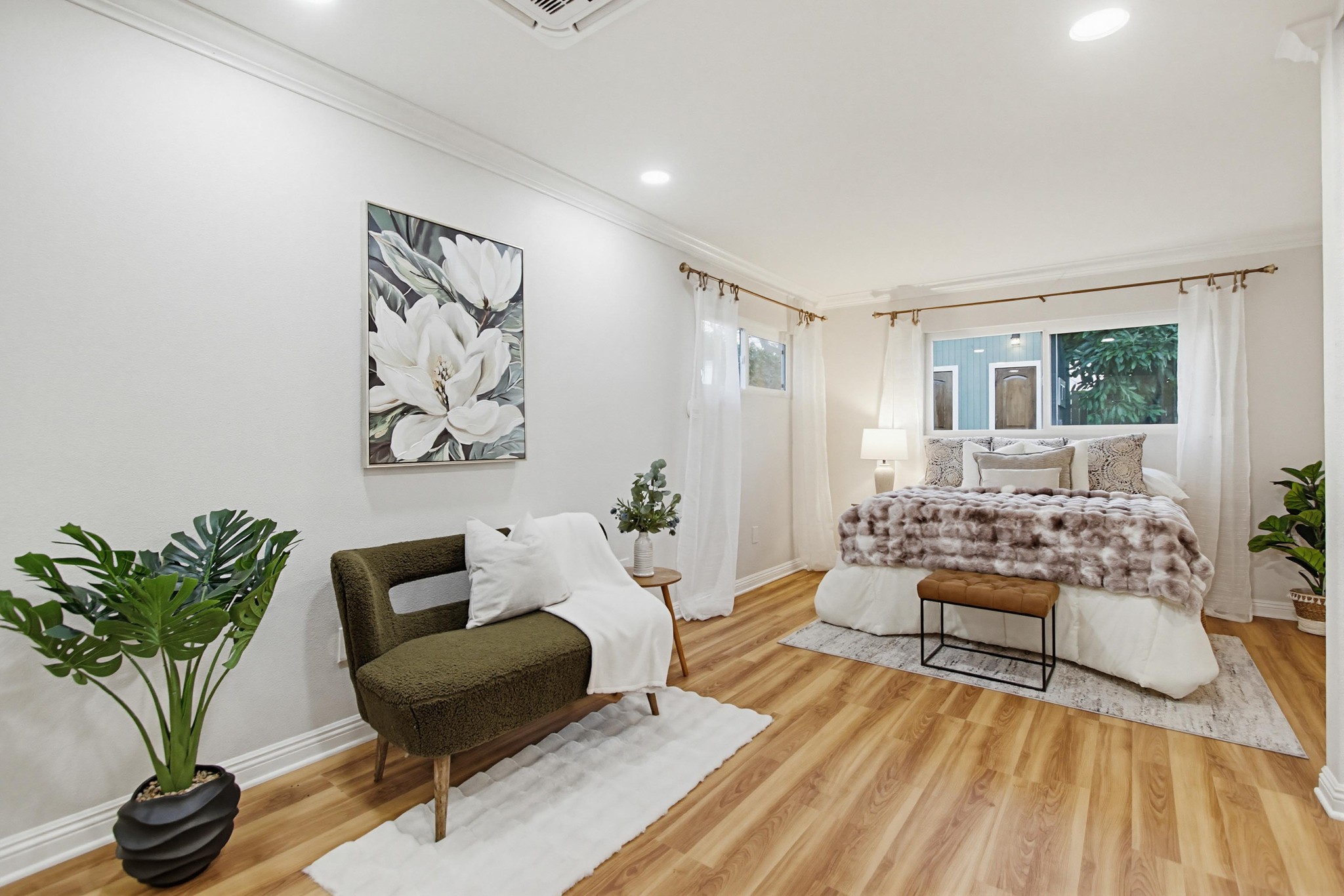 Virtual tour photo 36 of 60 for 8114 Solana St