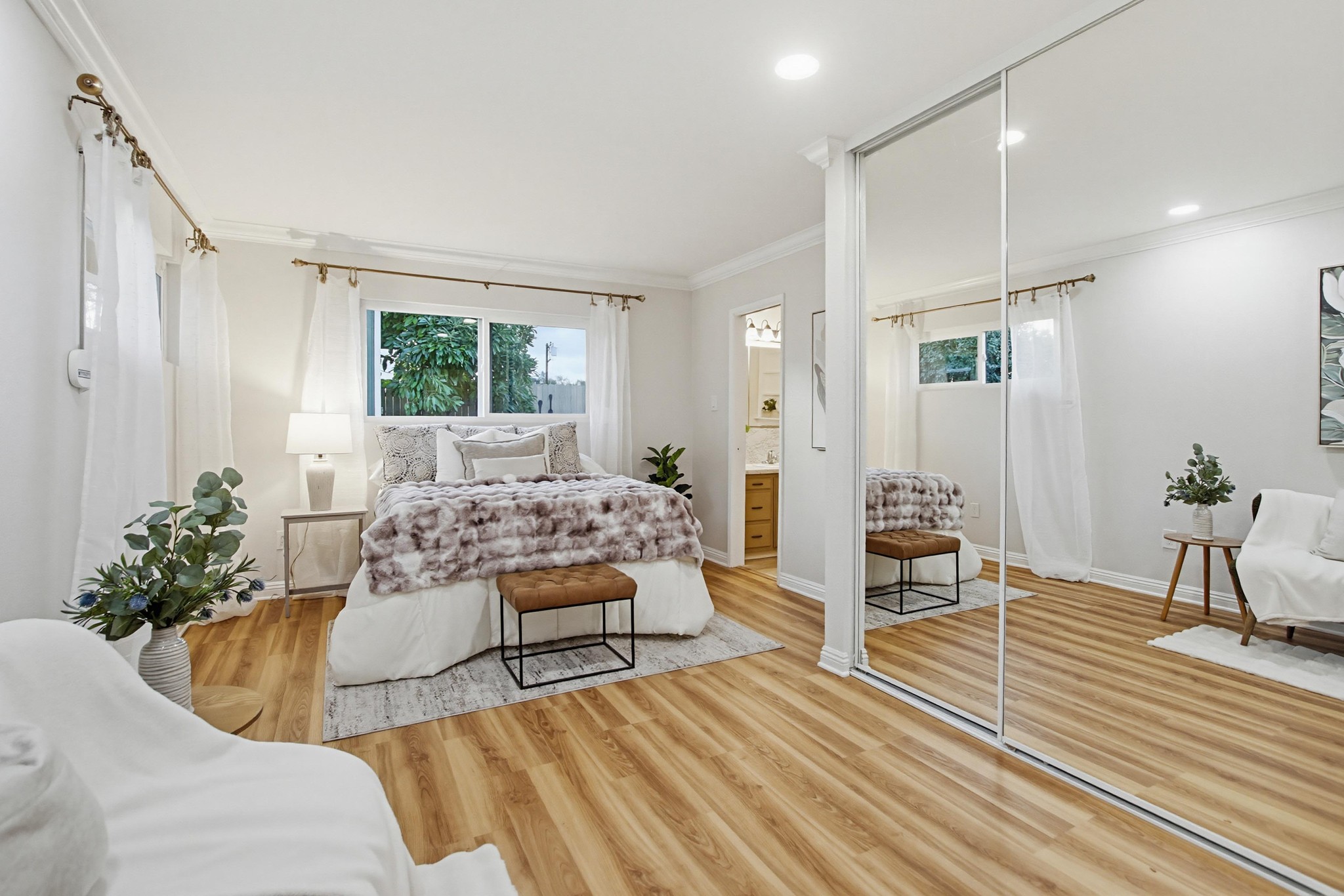 Virtual tour photo 37 of 60 for 8114 Solana St