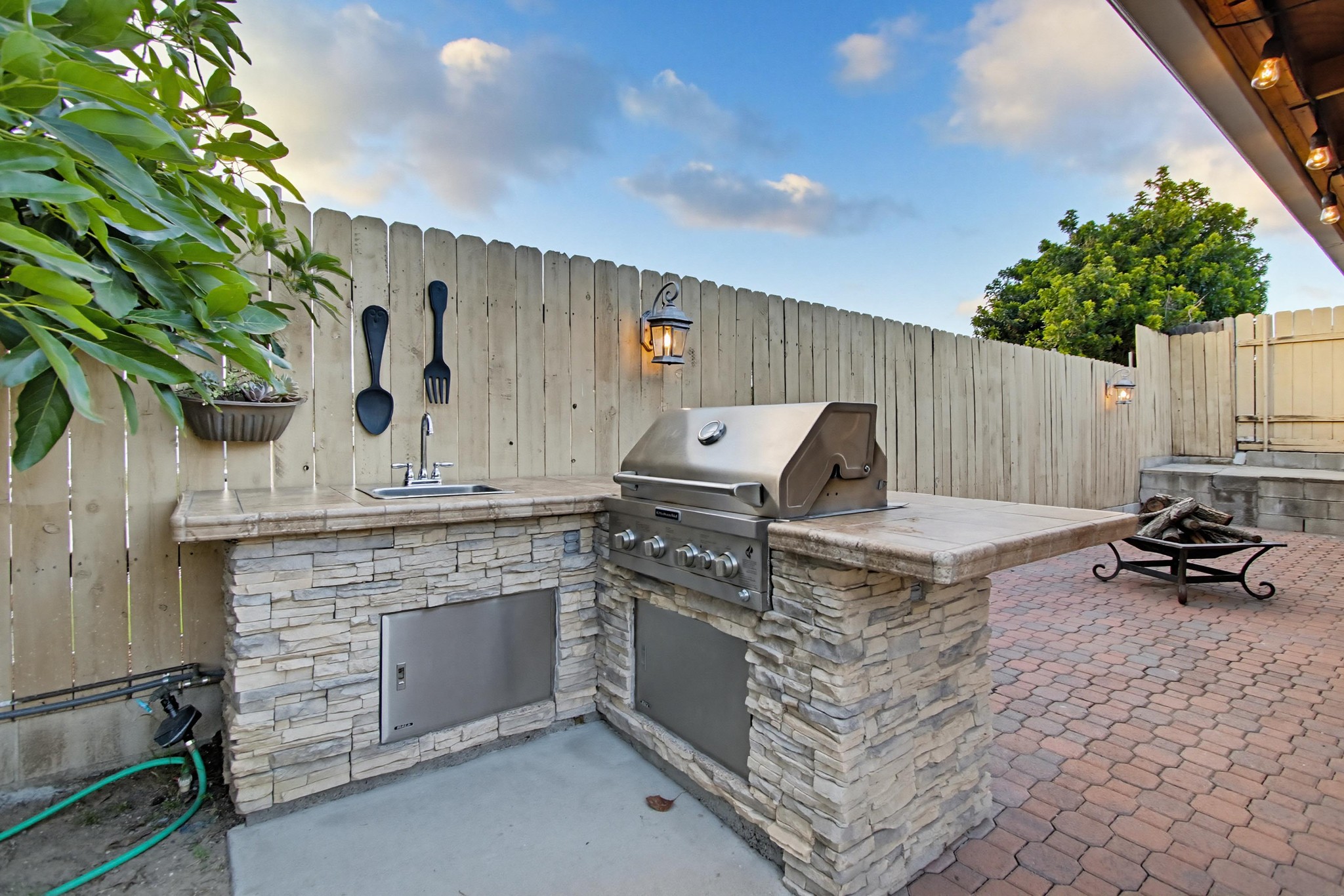 Virtual tour photo 53 of 60 for 8114 Solana St